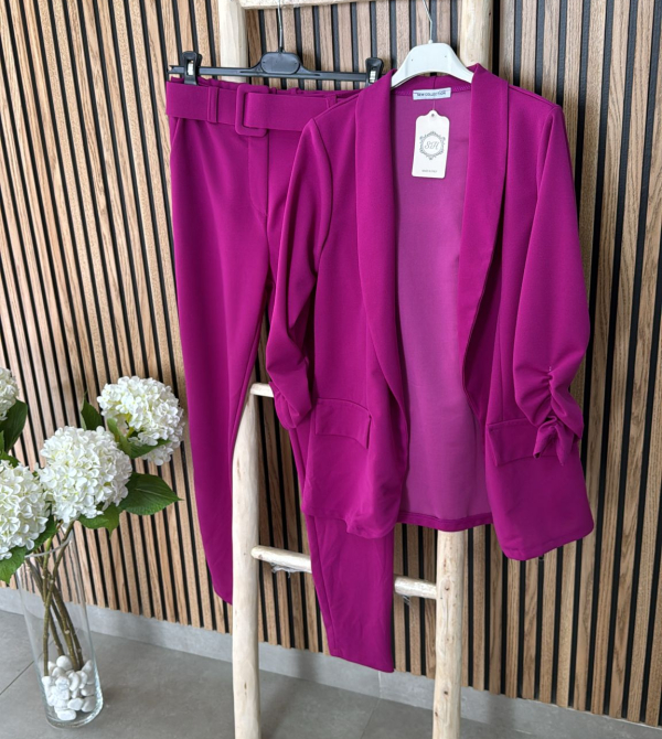 CONJUNTO 2000