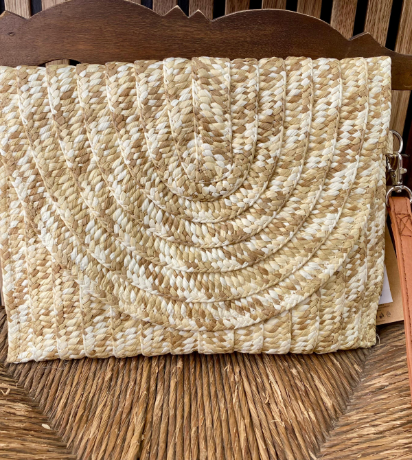 BOLSO DE RAFIA CLAVEL