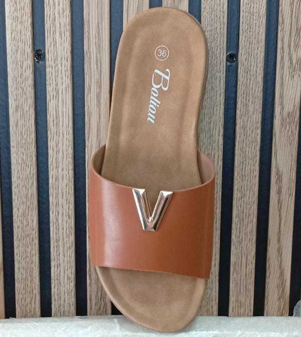 SANDALIA JIMENA CAMEL
