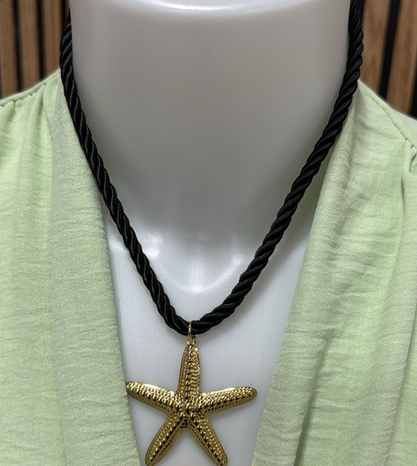 COLLAR ESTRELLA MAR DORADA