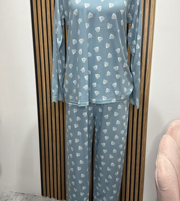 PIJAMA CORAZONES