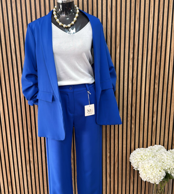 TRAJE CORDOBA