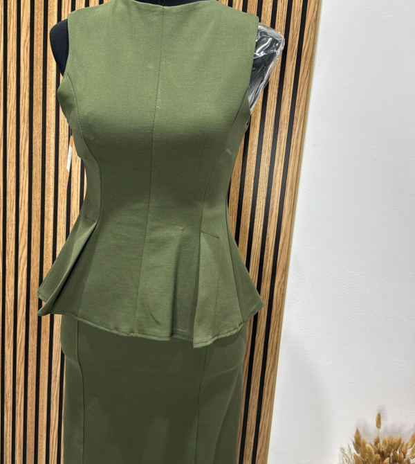 CONJUNTO MONICA
