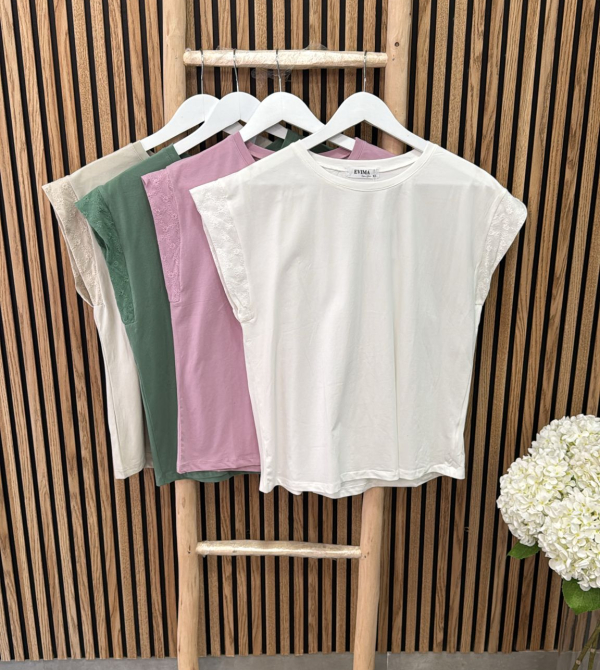 CAMISETA CAMILA