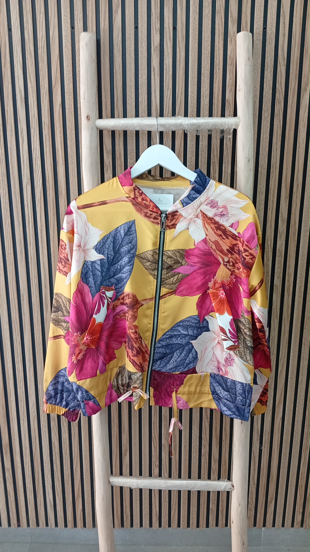 BOMBER SELVA - Imagen 3